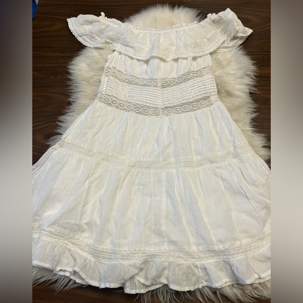RAHI Desert Emma Ruffle Lace Inset Mini Dress - Picture 6 of 16